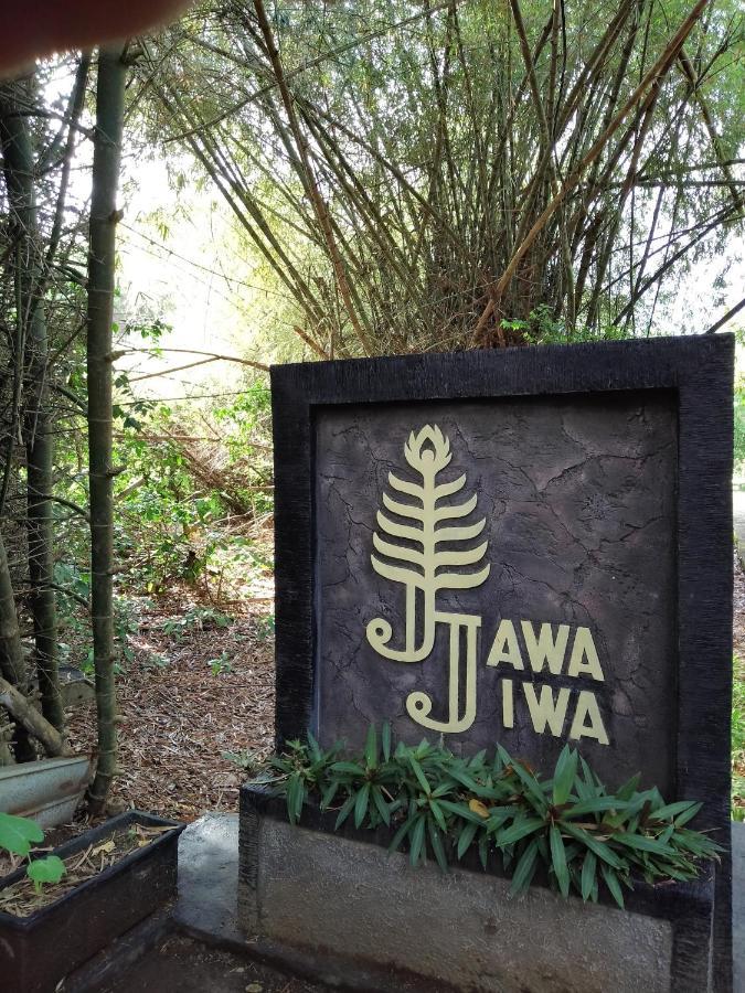 Jawa Jiwa G-Land Resort Dadapan Buitenkant foto